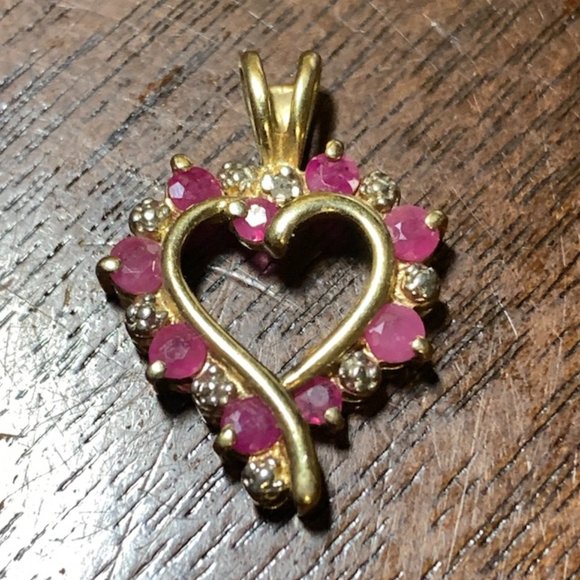 Charm, Sterling Silver Heart charm or pendant with rubies and white sapphires. - Picture 5 of 10